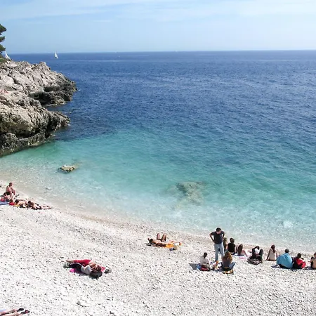 Brnistra By Interhome プーラ